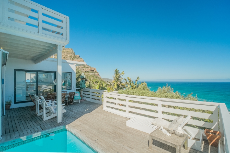 4 Bedroom Property for Sale in Misty Cliffs Western Cape